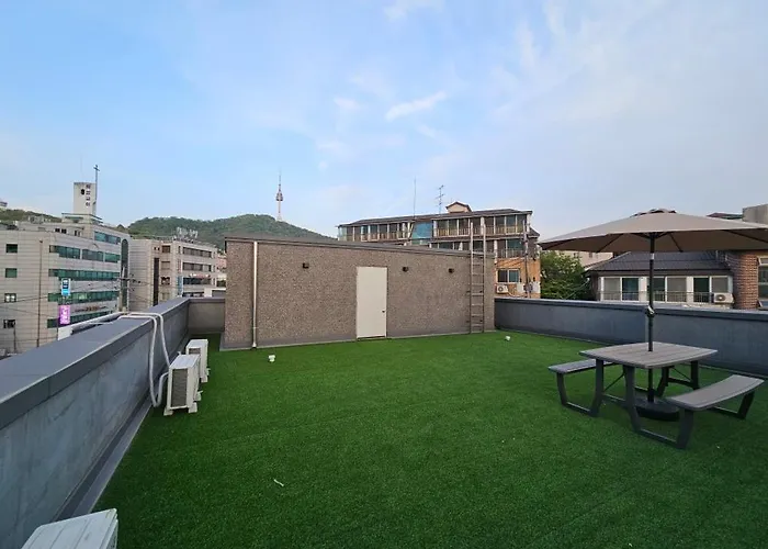 서울역 500미터 Namsan Terrace 남산아래 테라스에서 시티뷰 멋진곳