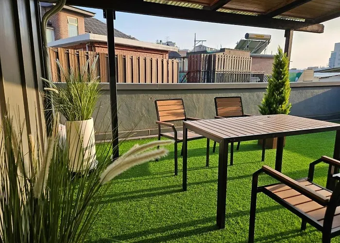 Apartamento 서울역 500미터 Namsan Terrace 남산아래 테라스에서 시티뷰 멋진곳